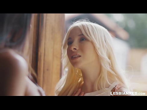 ❤️ Jenta kommer hjem noen måneder senere og ender opp med å spise stemorens fitte ❤️ Hjemmelaget porno ved no.milf-nut-net.ru ️❤